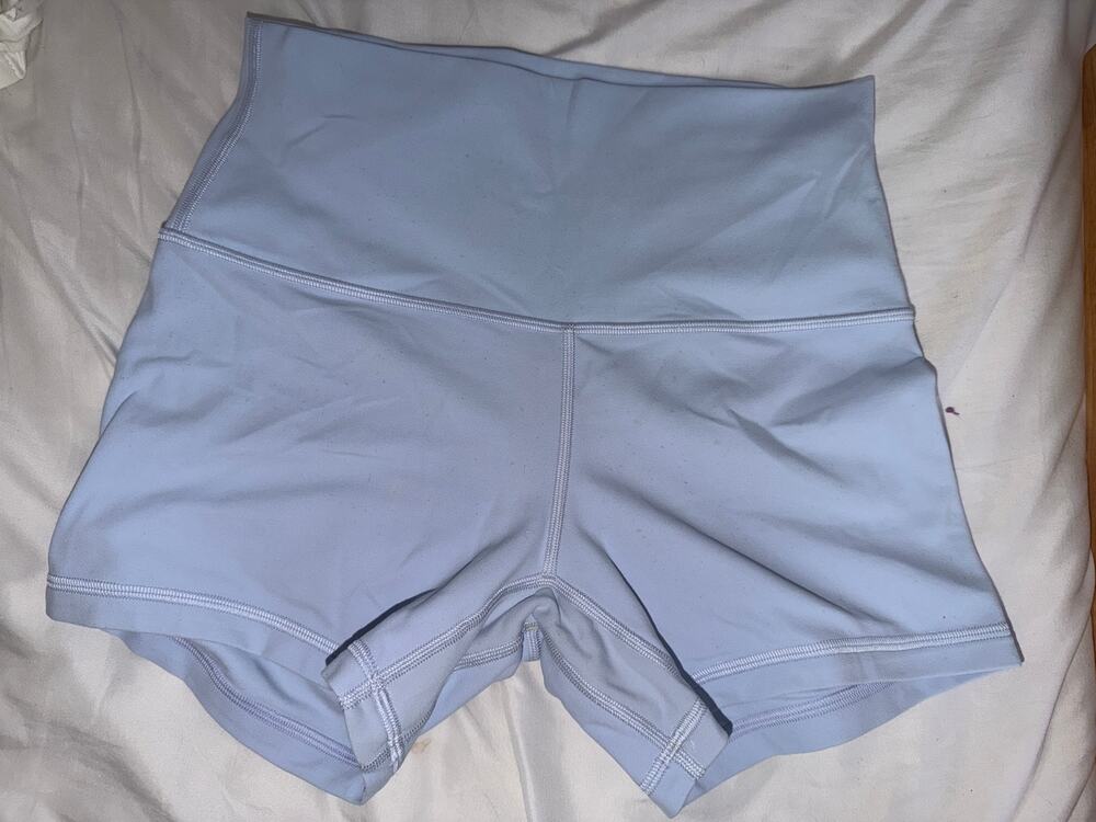 Lululemon High Rise Fitted Shorts Womens 6 Light Blue Yoga Workout